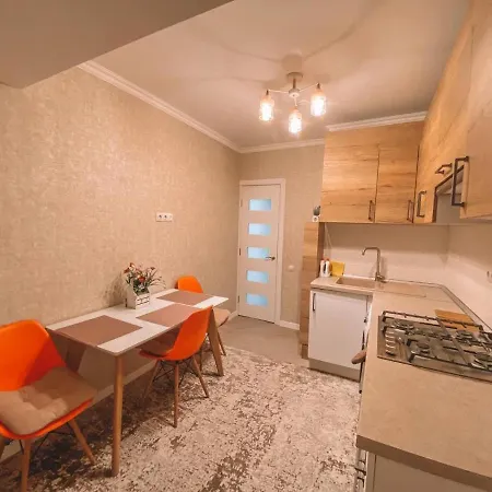 Sweet Home Apartment Kischinau Exterior foto